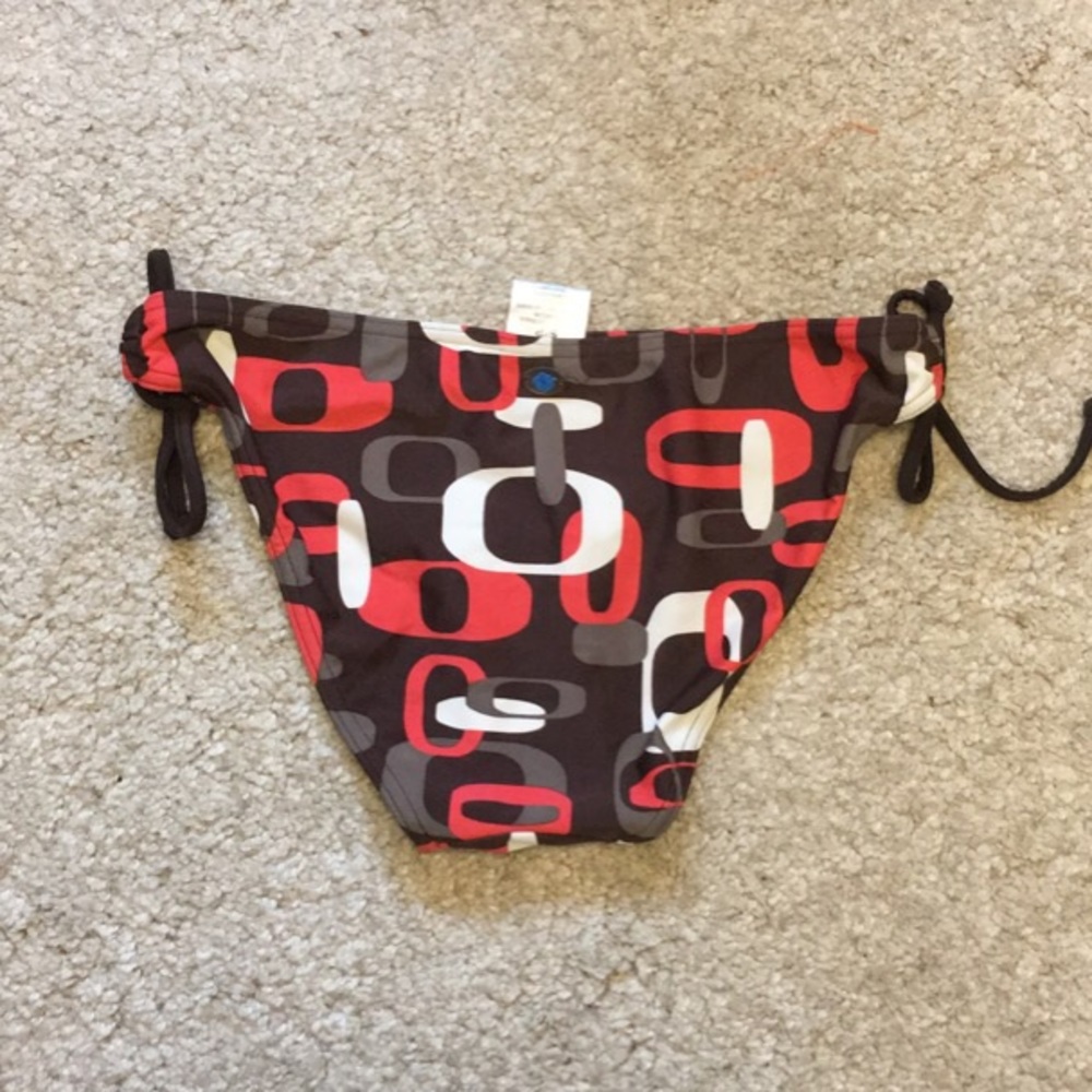 Bikini Bottom - Picture 2 of 4